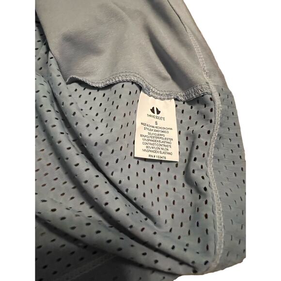 Thrive Soceite Fog Blue Comforted Tank Top Size Small - Picture 4 of 4